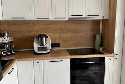 SOARELUI - 3 CAM - DECOMANDAT - 2BAI - 2BALCOANE - RENOVAT - ETJ.3- - 5