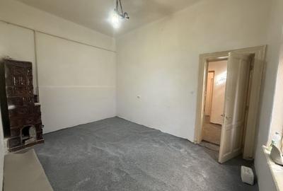 Oferta zilei !!! Garsoniera 33.4 mp utili in Vila - Zona Parcul Carol - 1