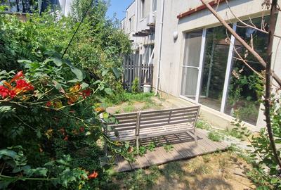 Pipera:Vila cu 3 camere,gradina de 35 mp, aproape de padure si American School !