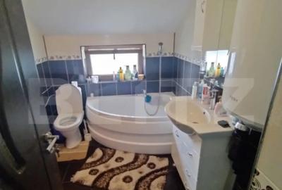 Casă cu 5 camere cu Teren 462 Mp în Malu Mare - 11