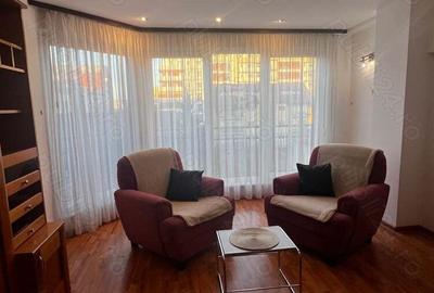 Ofer spre inchiriere apartament cu 4 camere, loc de parcare, bloc construit in 2008 - 1