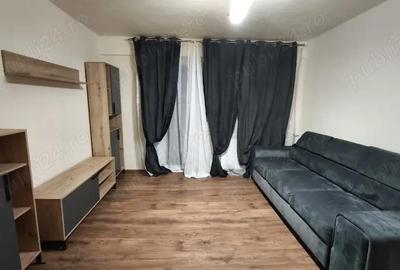 Apartament cu 3 camere semidecomandat în Central - 5