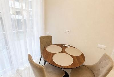 Apartament cu 2 camere decomandat în Central - 4