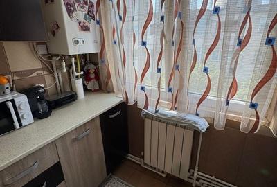 Apartament cu 3 camere decomandat, mobilat în Anda - 7