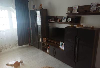 Casă cu 4 camere în Central - 3