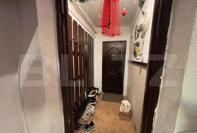 Apartament de vanzare, cu 3 camere, zona Micro 5 - 5