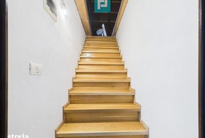 Casă cu 4 camere cu Canalizare în Aradul Nou