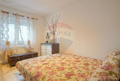 Apartament cu 3 camere decomandat, mobilat în Răcădău - 10