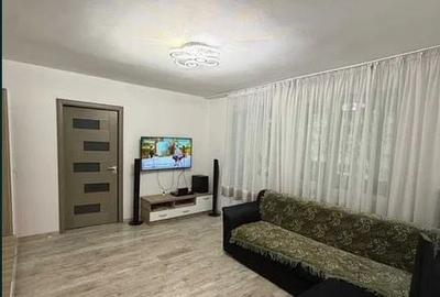 Apartament cu 3 camere semidecomandat, mobilat în Colentina - 1