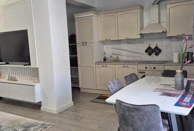 Apartament cu 2 camere decomandat în Nufărul - 1