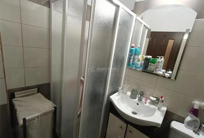 Apartament cu 2 camere decomandat în Tomis I - 1