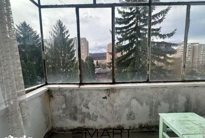 Apartament cu 4 camere decomandat în Dârste - 6