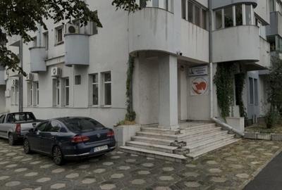 Spațiu comercial, de 745 mp, în Central