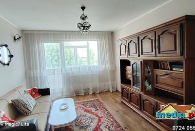 Apartament cu 2 camere decomandat în Port