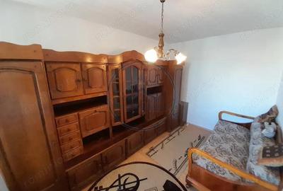 Apartament 4 camere,etajul 2,zona Petru Rares - 6