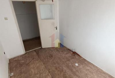 3 camere, confort 1 decomandat, 64 mp, Viziru 3 - 4