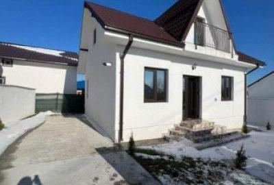 Casă cu 3 camere cu Teren 220 Mp în Central - 12