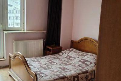 Apartament cu 3 camere în Central - 1