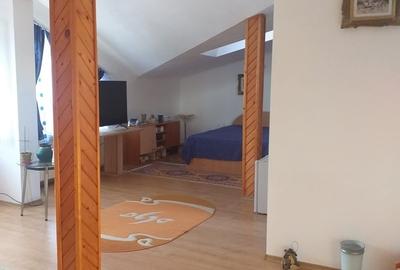 Casă cu 2 camere în Central - 1