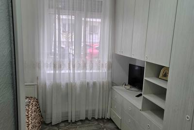 Apartament cu 2 camere semidecomandat în Exterior Vest