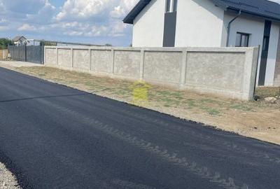 Casă cu 4 camere cu Teren 300 Mp în Domnești