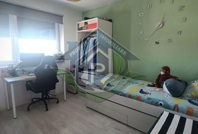 Apartament cu 3 camere decomandat în Sud - 5