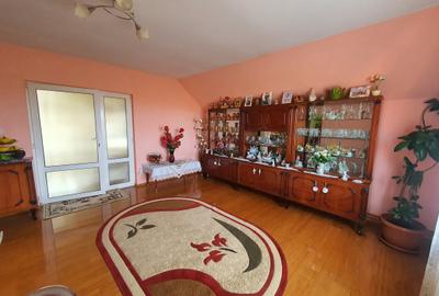 Casa de vanzare in Teliu - 5