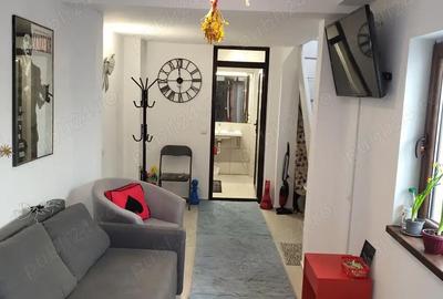 Casă cu 2 camere în Casa de Cultură - 1