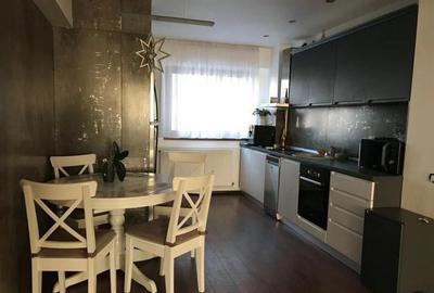 Apartament cu 3 camere decomandat în Aradului