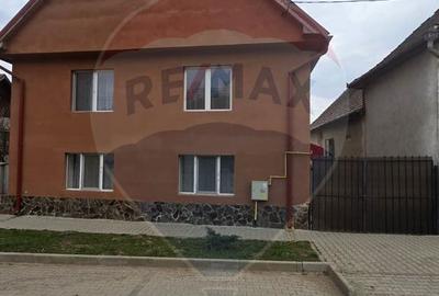 Casă cu 4 camere în Vale - 2