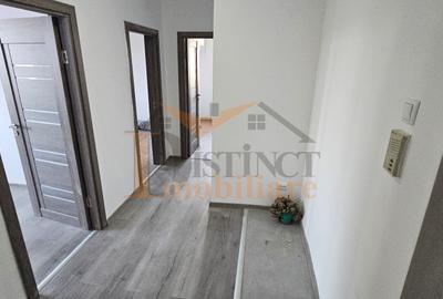 Apartament cu 3 camere circular în Astra - 2