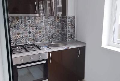 Garsonieră decomandată în Roșu - 3