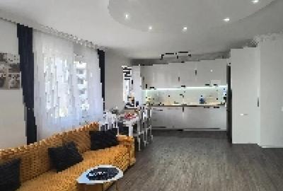 Apartament cu 3 camere decomandat în Florești