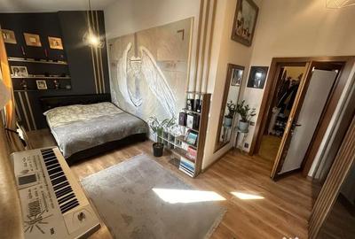 Apartament cu 4 camere decomandat în Peninsula - 1