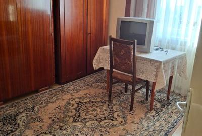 Apartament cu 3 camere semidecomandat în Central - 8