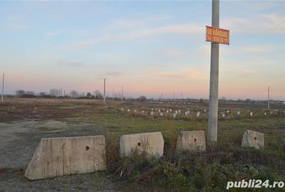 Teren de 43200 mp, în Central - 3