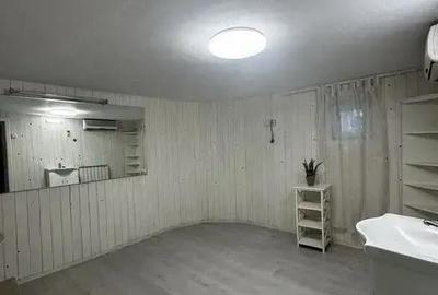 Spațiu comercial, de 85 mp, în Cornișa - 5