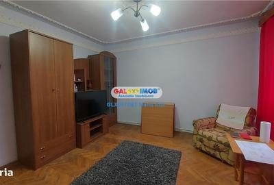 Apartament cu 3 camere în Central - 1