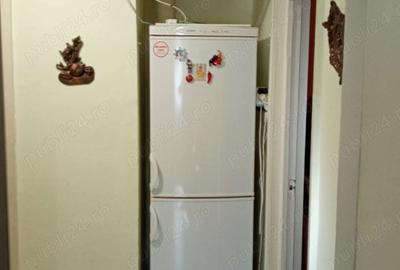 Apartament cu 3 camere decomandat în Girocului - 1