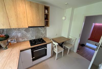 Apartament cu 3 camere decomandat, mobilat în Titan - 15