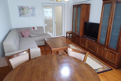 Apartament cu 2 camere decomandat, mobilat în Unirii