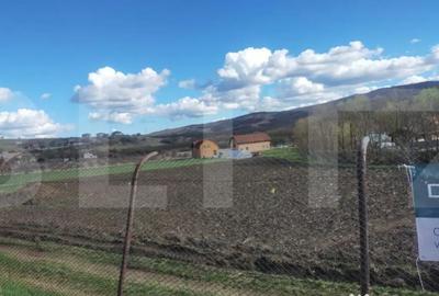 Teren de 600 mp, în Baciu