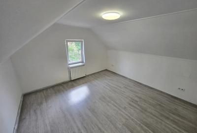 Vand casa 4 camere, curte proprie, Iosia Oradea Vand casa 4 camere, curte proprie, Iosia Oradea - 3