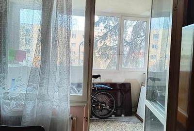 Apartament cu 3 camere etaj intermediar, zona Grivitei, Brasov - 14