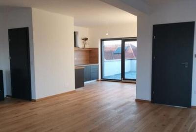 Casa individuala de lux 8 camere Selimbar - 5