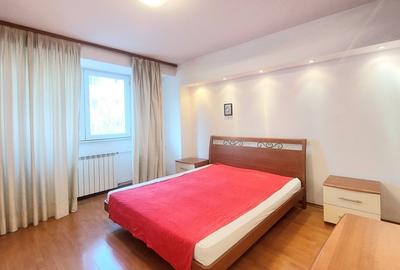 Ap. 3 camere, 90 mp, GARAJ propriu, Cernauti - bl. ANL, COMISION 0% - 2