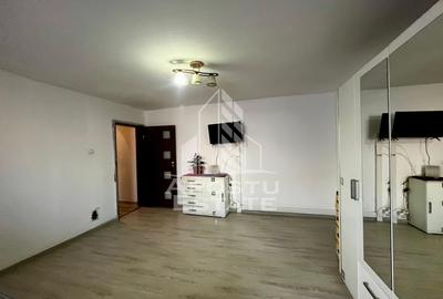 Apartament cu 3 camere semidecomandat, mobilat în UMT - 2