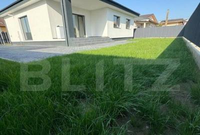 Casă cu 4 camere cu Teren 400 Mp în Central