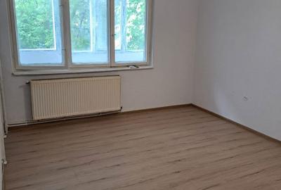 Garsonieră decomandată în Calea Galați - 4