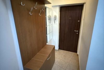 Garsonieră semidecomandată în Văcăresti - 1